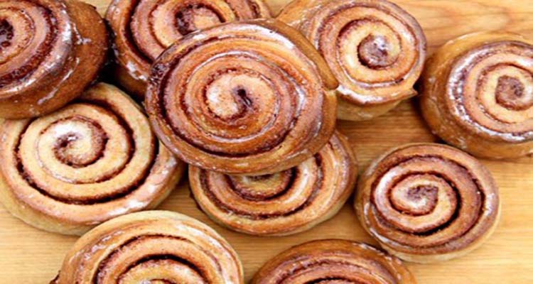 roles de canela